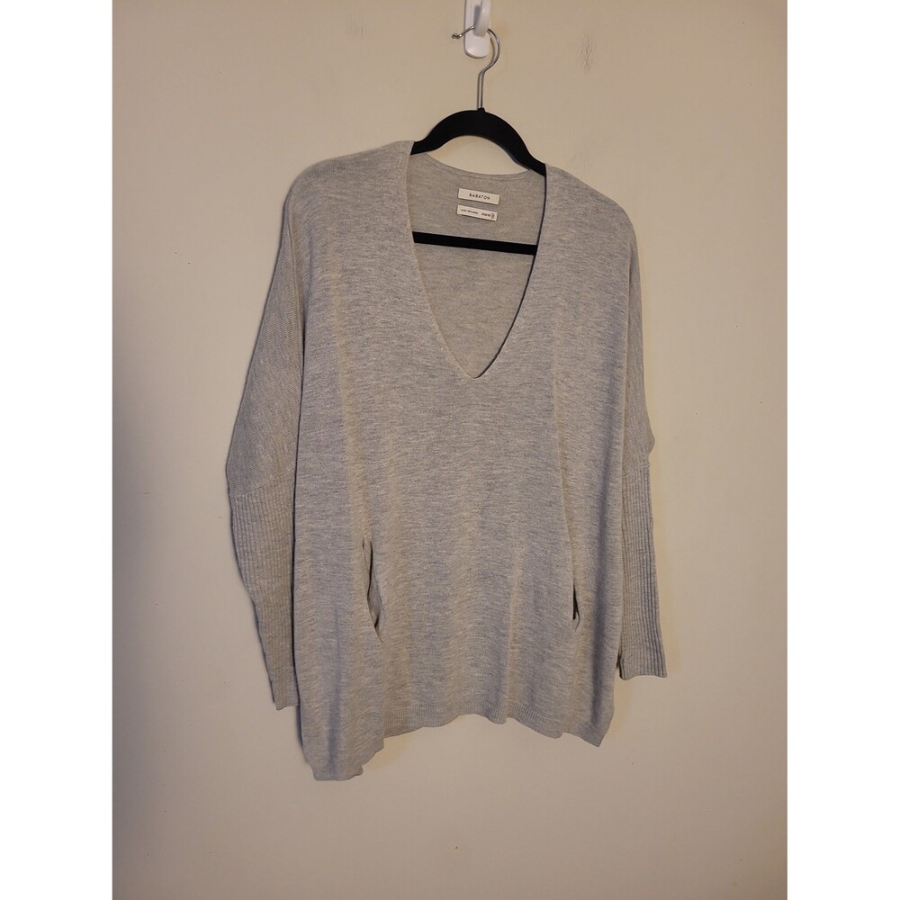 Aritzia Babaton Baylor Grey V-neck Dropped Shoulder Oversized Sweater Sz XS